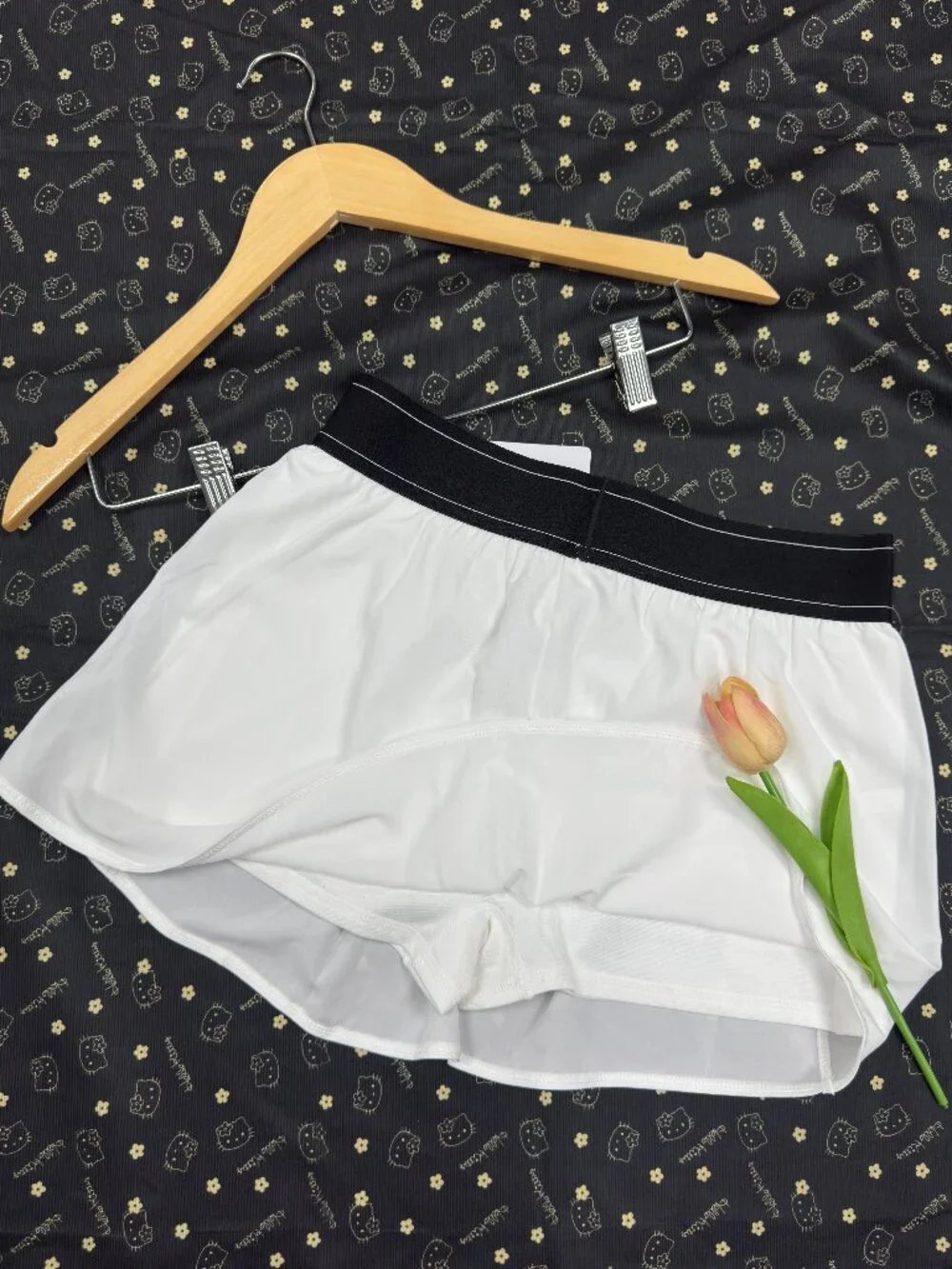 NWT☁️Alo Yoga Match Point Tennis Skirt White